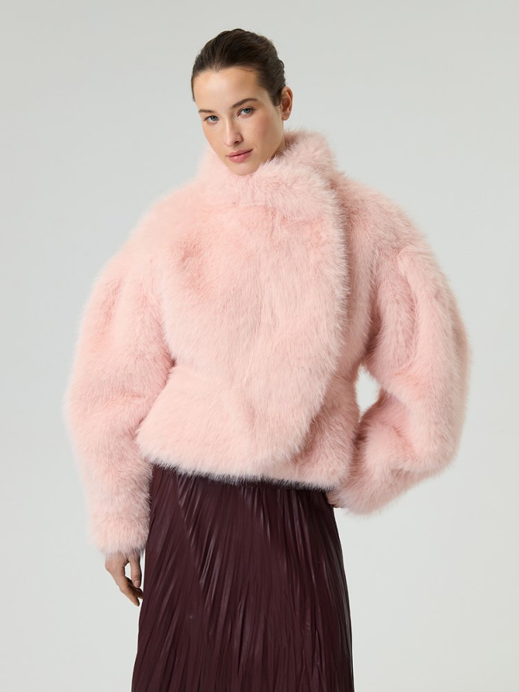 Экошуба с баской и объемными рукавами